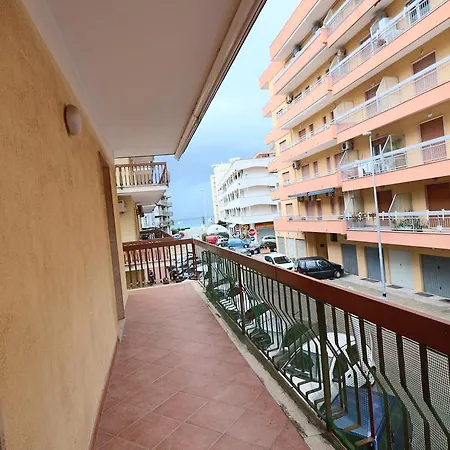 Casa Vacanza A Gallipoli-lido San Giovanni Apartment *